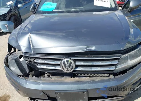 2019 Volkswagen Tiguan 2.0T Se/2.0T Sel/2.0T Sel R-Line/2.0T Sel R-Line Black z USA, uszkodzony, nr VIN 3VV3B7AX6KM046364